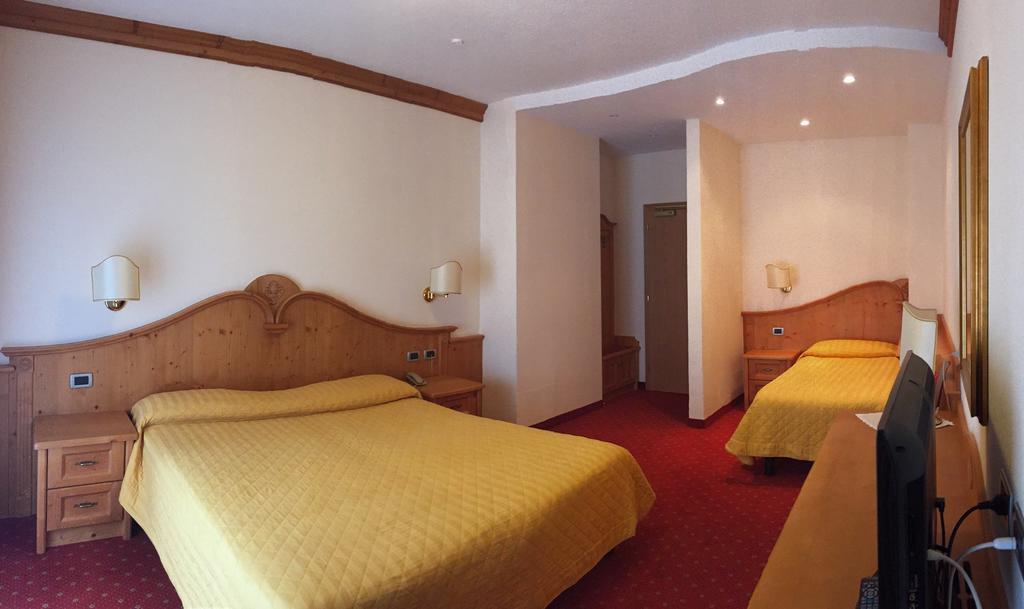 Ariston Lake View Hotel Molveno Exterior photo